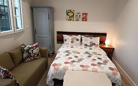 Studio Maisonette